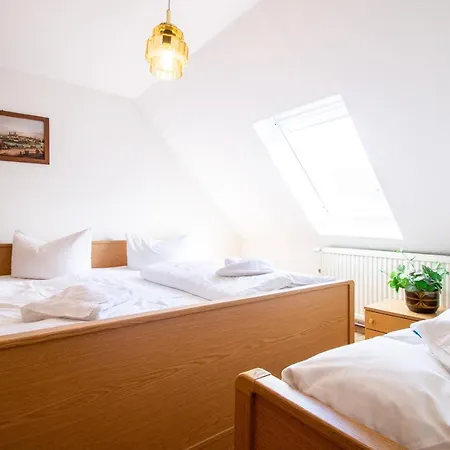 Burg Rotraut #6 Appartement